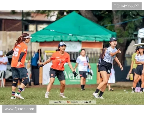 重庆飞盘队在全国比赛中表现优异荣获第九名引发热议