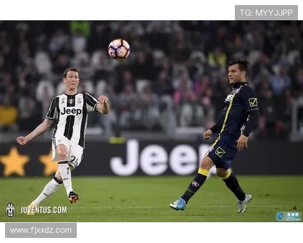 奥林比亚科斯与伯恩利的激烈对决揭示足球魅力与战术智慧的较量